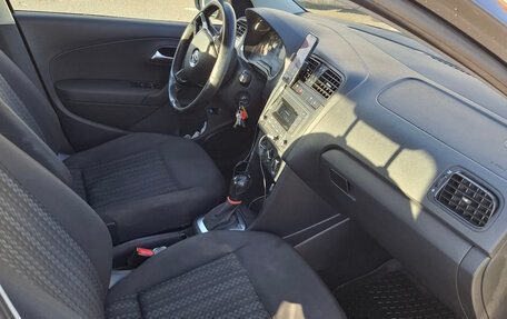 Volkswagen Polo VI (EU Market), 2017 год, 1 170 000 рублей, 5 фотография