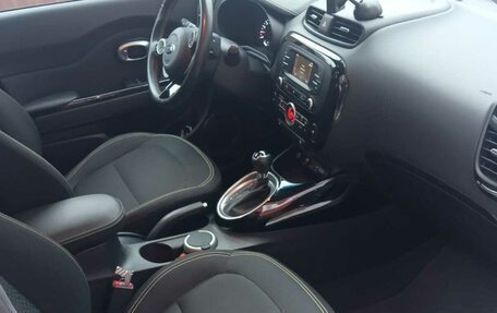 KIA Soul II рестайлинг, 2015 год, 1 970 000 рублей, 8 фотография