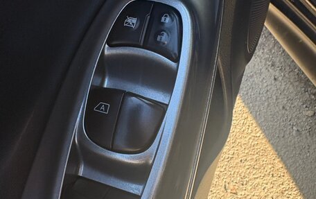 Nissan Juke II, 2012 год, 850 000 рублей, 23 фотография