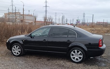 Skoda Superb III рестайлинг, 2004 год, 630 000 рублей, 3 фотография