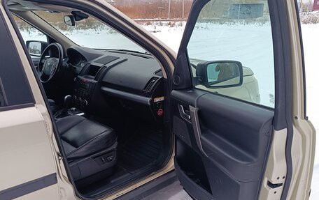 Land Rover Freelander II рестайлинг 2, 2007 год, 875 000 рублей, 17 фотография