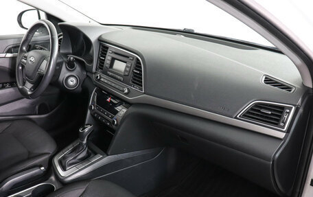 Hyundai Elantra VI рестайлинг, 2017 год, 1 597 000 рублей, 10 фотография