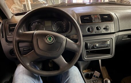 Skoda Fabia II, 2012 год, 650 000 рублей, 5 фотография