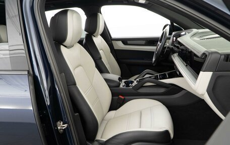 Porsche Cayenne III, 2023 год, 12 488 888 рублей, 10 фотография