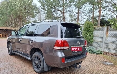 Toyota Land Cruiser 200, 2011 год, 3 120 000 рублей, 4 фотография
