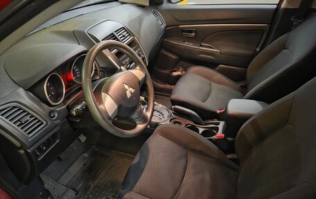 Mitsubishi ASX I рестайлинг, 2011 год, 1 000 000 рублей, 11 фотография