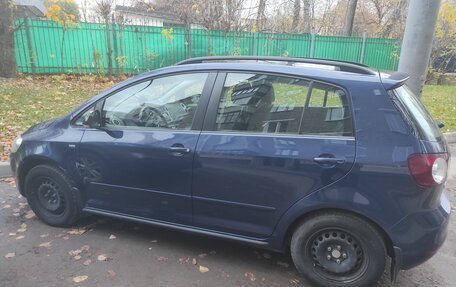 Volkswagen Golf Plus II, 2012 год, 850 000 рублей, 1 фотография