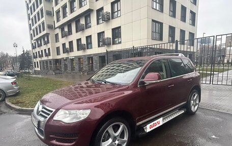 Volkswagen Touareg III, 2007 год, 1 050 000 рублей, 10 фотография