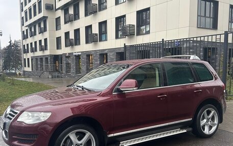 Volkswagen Touareg III, 2007 год, 1 050 000 рублей, 9 фотография