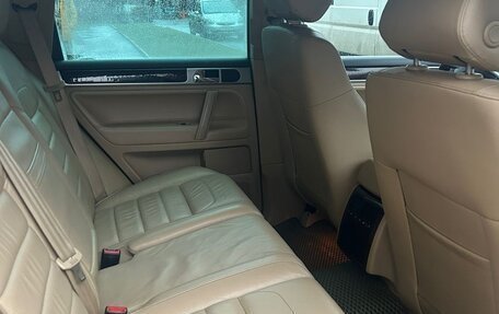 Volkswagen Touareg III, 2007 год, 1 050 000 рублей, 13 фотография