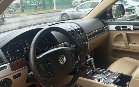 Volkswagen Touareg III, 2007 год, 1 050 000 рублей, 15 фотография