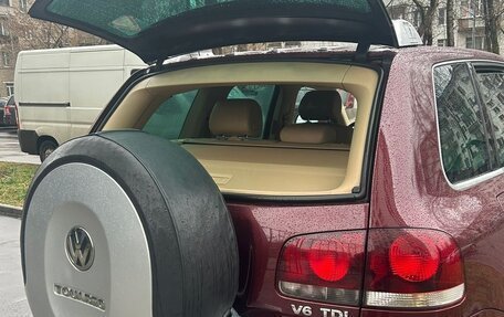 Volkswagen Touareg III, 2007 год, 1 050 000 рублей, 24 фотография