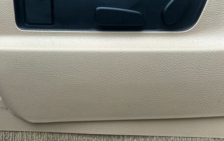 Volkswagen Touareg III, 2007 год, 1 050 000 рублей, 19 фотография