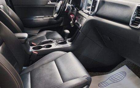 KIA Sportage IV рестайлинг, 2018 год, 1 750 000 рублей, 8 фотография