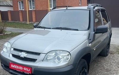 Chevrolet Niva I рестайлинг, 2015 год, 725 000 рублей, 1 фотография