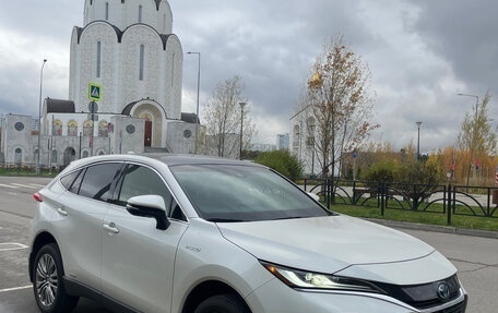 Toyota Venza, 2021 год, 5 400 000 рублей, 3 фотография