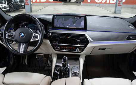 BMW 5 серия, 2021 год, 5 998 000 рублей, 14 фотография