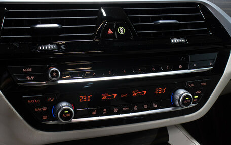 BMW 5 серия, 2021 год, 5 998 000 рублей, 19 фотография