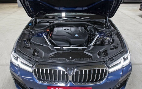 BMW 5 серия, 2021 год, 5 998 000 рублей, 9 фотография