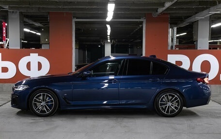 BMW 5 серия, 2021 год, 5 998 000 рублей, 8 фотография