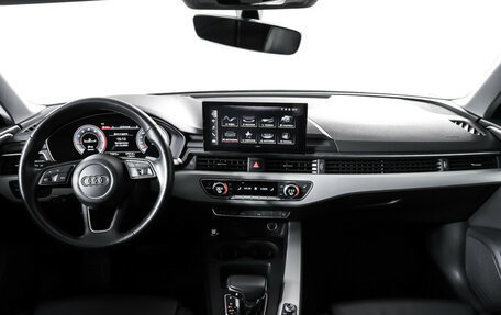 Audi A4, 2021 год, 3 487 000 рублей, 13 фотография