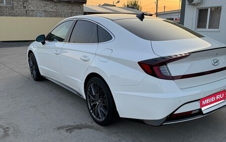 Hyundai Sonata VIII, 2020 год, 2 550 000 рублей, 2 фотография