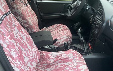 Chevrolet Niva I рестайлинг, 2015 год, 725 000 рублей, 8 фотография