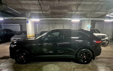 Jaguar F-Pace, 2017 год, 3 240 000 рублей, 3 фотография