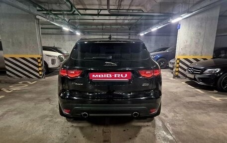 Jaguar F-Pace, 2017 год, 3 240 000 рублей, 4 фотография