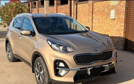 KIA Sportage IV рестайлинг, 2018 год, 2 300 000 рублей, 3 фотография
