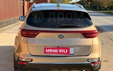 KIA Sportage IV рестайлинг, 2018 год, 2 300 000 рублей, 9 фотография