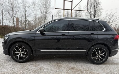 Volkswagen Tiguan II, 2018 год, 3 200 000 рублей, 8 фотография