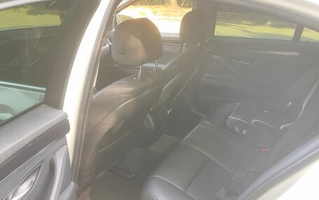 BMW 5 серия, 2014 год, 2 300 000 рублей, 10 фотография