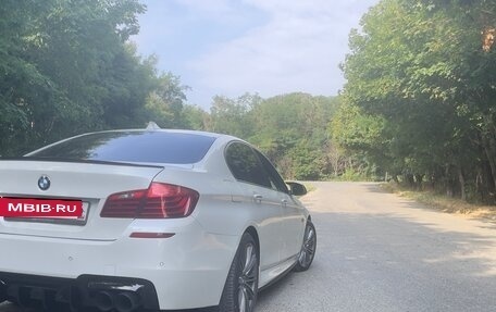 BMW 5 серия, 2014 год, 2 300 000 рублей, 13 фотография