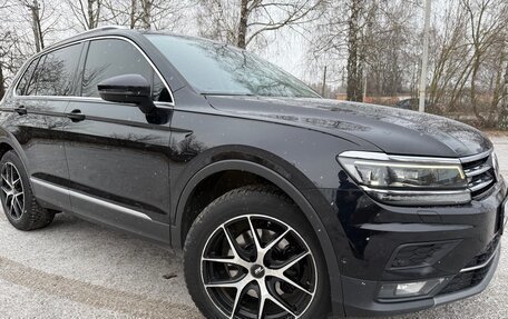 Volkswagen Tiguan II, 2018 год, 3 200 000 рублей, 12 фотография