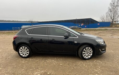 Opel Astra J, 2014 год, 6 фотография