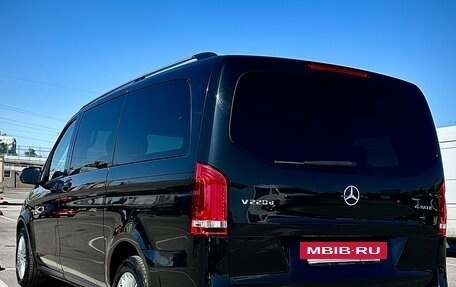 Mercedes-Benz V-Класс, 2016 год, 3 990 000 рублей, 6 фотография
