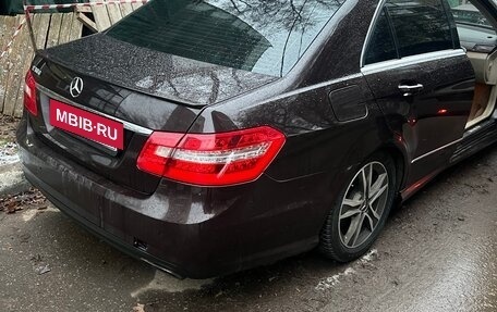 Mercedes-Benz E-Класс, 2009 год, 1 700 000 рублей, 4 фотография