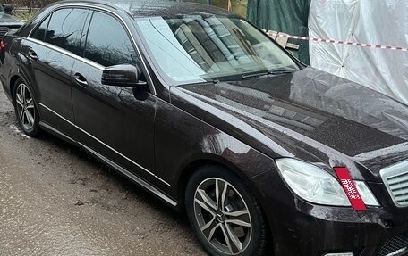 Mercedes-Benz E-Класс, 2009 год, 1 700 000 рублей, 6 фотография