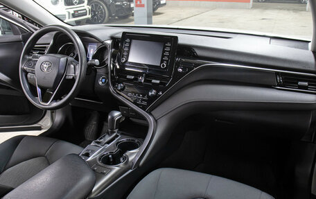 Toyota Camry, 2022 год, 2 698 000 рублей, 11 фотография