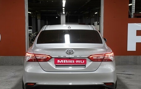 Toyota Camry, 2022 год, 2 698 000 рублей, 6 фотография