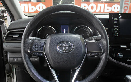 Toyota Camry, 2022 год, 2 698 000 рублей, 17 фотография