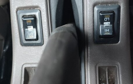 Mitsubishi Pajero Sport II рестайлинг, 1999 год, 650 000 рублей, 18 фотография