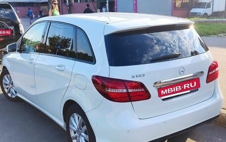 Mercedes-Benz B-Класс, 2015 год, 1 650 000 рублей, 2 фотография