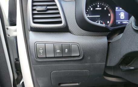 Hyundai Tucson III, 2020 год, 2 050 000 рублей, 6 фотография