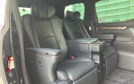 Toyota Vellfire II, 2021 год, 5 890 000 рублей, 8 фотография