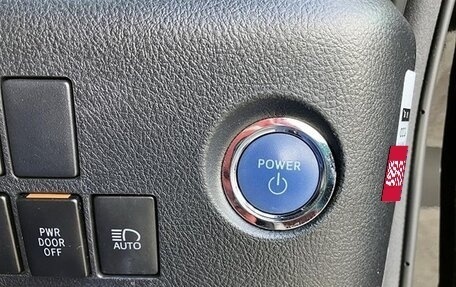 Toyota Vellfire II, 2021 год, 5 890 000 рублей, 12 фотография