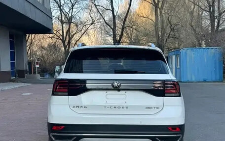 Volkswagen T-Cross I, 2021 год, 1 580 143 рублей, 5 фотография