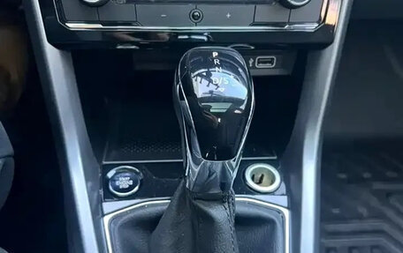 Volkswagen T-Cross I, 2021 год, 1 580 143 рублей, 13 фотография