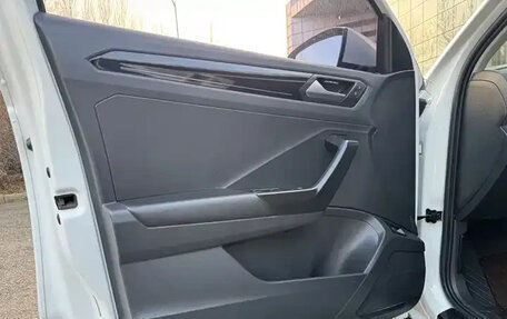 Volkswagen T-Roc I, 2022 год, 1 630 143 рублей, 7 фотография